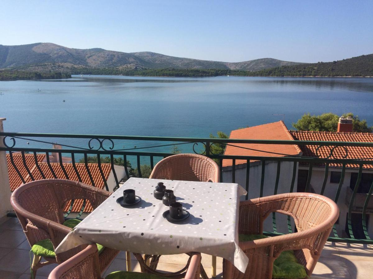 Apartments Maslina Жаборич Екстериор снимка