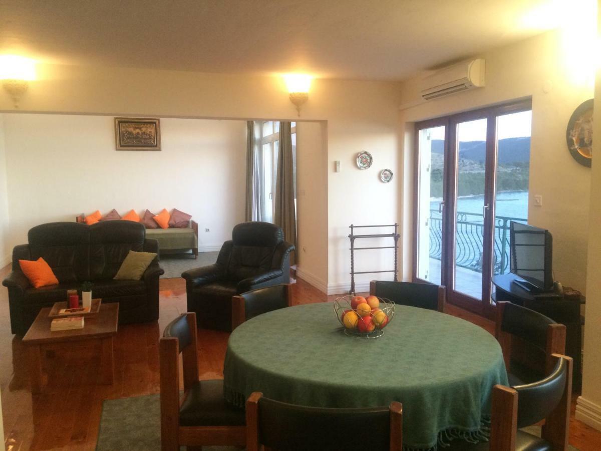 Apartments Maslina Жаборич Екстериор снимка